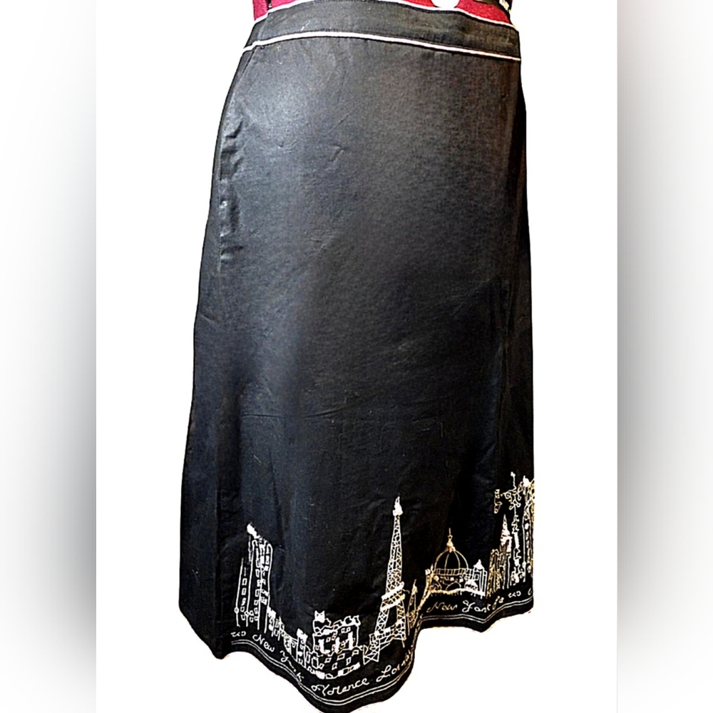 J. Marco Black A-Line Paris Embroidered Skirt | Pink Beaded l Size 18 - Picture 2 of 8